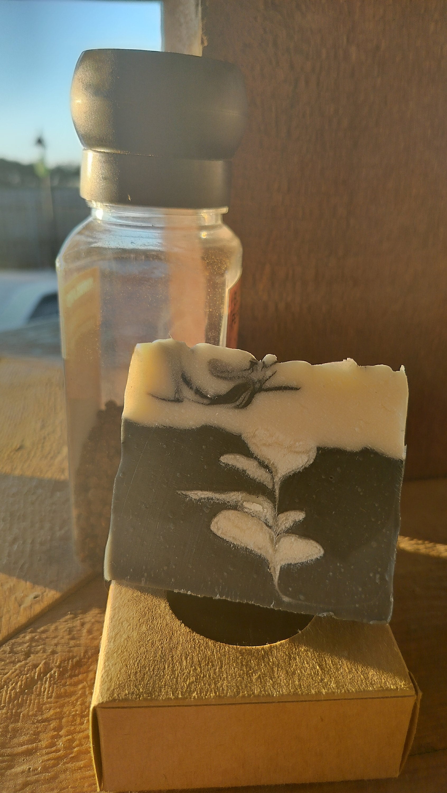 Peppered Elegance Soap Bar 4OZ
