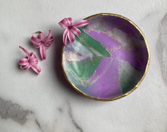 Beautiful handmade trinket ring dish - jewellery dish, ring bowl, lavender, lilac, gold, white, sage green - handmade bowl