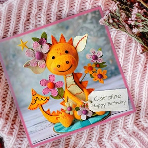 Cartão de aniversário de brinquedo de dragão de malha personalizado para presente de crianças enviando amor para a filha, pacote de cartões em branco para amantes de dragão felizes estacionário