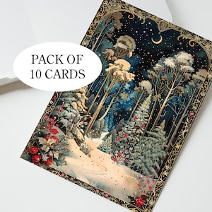 Könnte beinhalten: Ein Paket mit 10 Karten mit einer Winterwaldszene mit schneebedeckten Bäumen, einem sternenklaren Nachthimmel und einem Halbmond. Die Karten haben einen dekorativen Goldrand und den Text "PACK OF 10 CARDS" in einem weißen Oval.