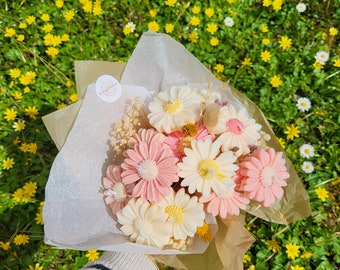 Bouquet de fleurs en bougies | fleurs marguerites | bougies parfumées | cadeau anniversaire | bougies