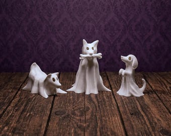 Ghost Dog Statues: Set of 3 Unique Desk Buddy Figures, Weirdcore Canine Oddity Shelf Filler, Pastel Goth Decor, Whimsigoth figurine