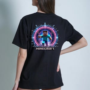 Personagens principais de filmes, foto de grupo, estilo cartoon, png, camiseta de personagem de jogo, camiseta do esquadrão de jogadores de pixel, png, um filme do Minecraft, png de filmes em alta