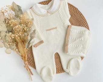 Newborn Knitted Set With Hat, White Ivory and camel SET, baby clothes, newborn set, Newborn knitted clothing (for baby boy)