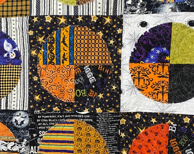 Halloween Circle Fray Quilt