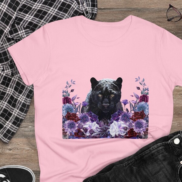 T'shirt ,mysterious panther surrounded by flowers, perfect shirt to give to panther lovers, T'shirt mystical .