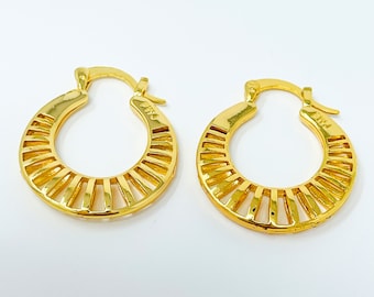 18k Gold Hoop Earrings, Antitarnish Hoops, Chunky Gold Hoop Earrings, Medium Minimal Hoop Earrings, Bridesmaid Gift, gold laminated hoops