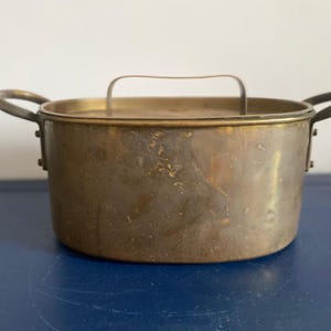 Antique Oval Brass Pot, Lidded Rustic Cooking Pan, French Country Decor, Planter