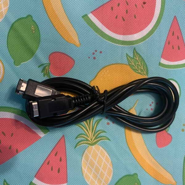 Game Boy Color / GBC game link cable (data link)