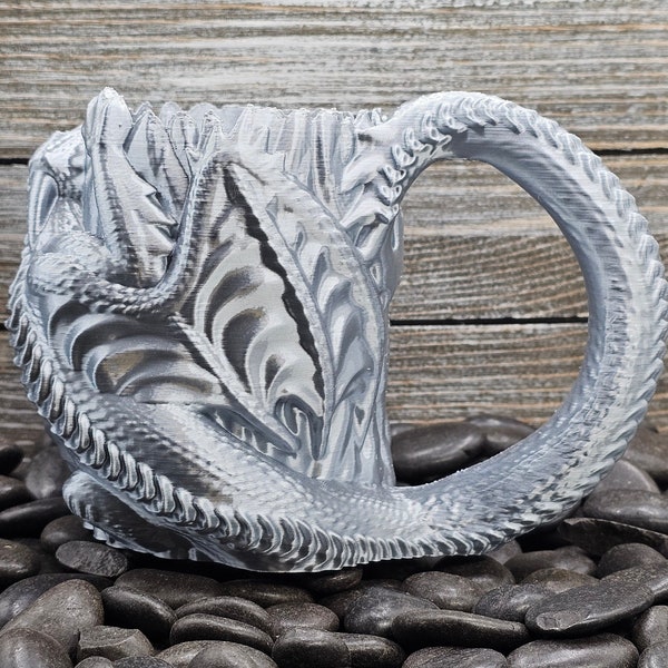 Dragon Can Holder / Can Insulator / Drink Holder