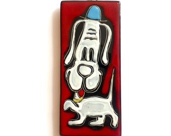 San Marino Pottery Wall Plaque, Dog Design in Vibrant Red Glaze- R.S.M Italian Ceramic
