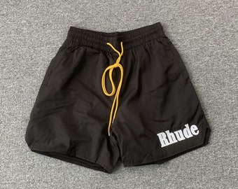 Pantaloncini Rhude, logo ricamato sul davanti, pantaloncini da spiaggia da uomo, pantaloncini estivi per lui