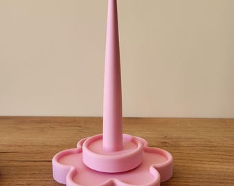 Flower-Shaped Yarn Spinner – Digital Download for Crocheters & Knitters, STL file 3D Print, 3D printing, Flower Yarn Spinner, Yarn Holder