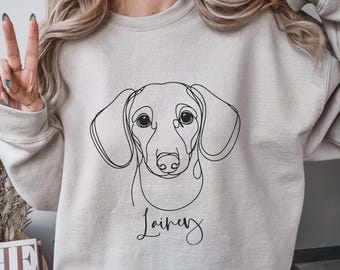 Custom Dachshund Sweatshirt, Personalized Doxie Shirt, Line Art Sweater for Dog Mom,Minimalist Dog Mom Shirt for Dog Lover Gift, Weiner Dog