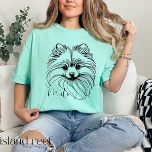 Camisa personalizada de Pomerania, Comfort Colors®, camiseta personalizada para mamá de perro Pom, camiseta con arte lineal para mamá de perro, camiseta minimalista para amantes de los perros Island Reef