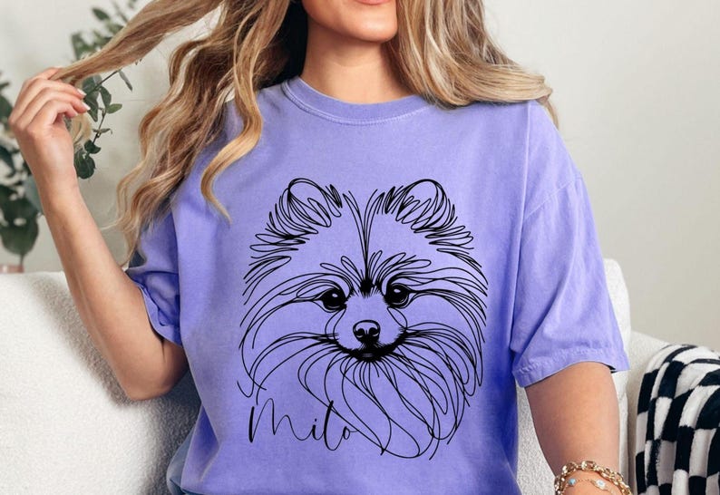 Camisa personalizada de Pomerania, Comfort Colors®, camiseta personalizada para mamá de perro Pom, camiseta con arte lineal para mamá de perro, camiseta minimalista para amantes de los perros Violet