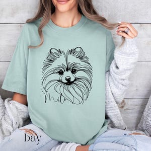 Camisa personalizada de Pomerania, Comfort Colors®, camiseta personalizada para mamá de perro Pom, camiseta con arte lineal para mamá de perro, camiseta minimalista para amantes de los perros Bay