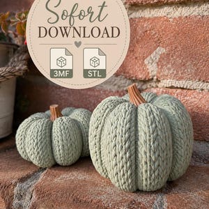 May include: Two sage green pumpkins with a textured knit-like surface and brown stems. A circular graphic overlay at the top displays the text 'Sofort DOWNLOAD' along with icons for 3MF and STL file formats, indicating a digital product for 3D printing.