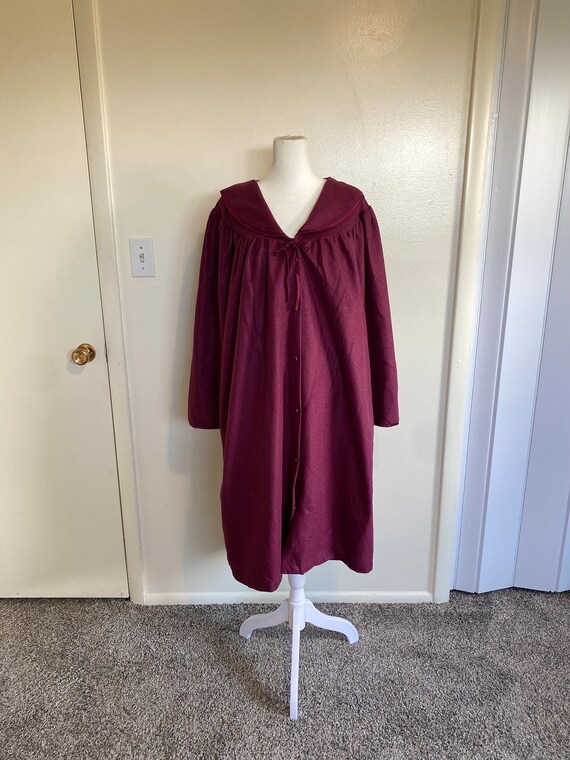 Vintage Maroon Collared Nightgown