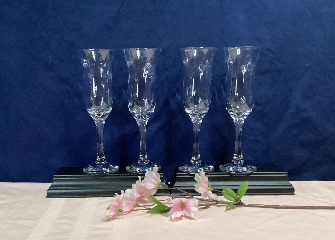 Clear Tulip Fluted Flared Rim Optical Swirl Champagne / Wine Glasses ...