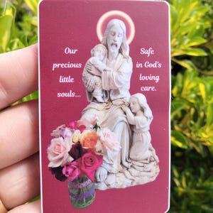 Fehlgeburt und Kindesverlust Katholischer Aufkleber | In Gottes Hand geborgen | Katholische Zitate und Aufkleber | Mutterschaft | Starke Vinyl Aufkleber