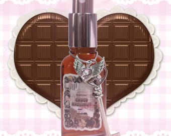 Perfume de chocolate y avellana / Perfume Coquette Choco con aroma a alcohol de caña / Envase de vidrio. Aroma gourmand único, duradero y versátil.