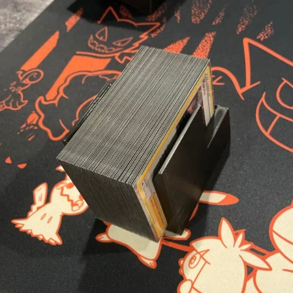 3D Printed Sleeved Card Shuffler: Single Hand Use