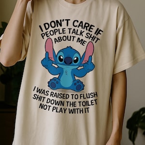 大人向けディズニーパロディシャツ - 皮肉たっぷりの漫画グラフィックTシャツ、大胆な引用文が入った生意気なユーモアTシャツ、ステッチ風シャツギフト DS67