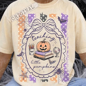Lärande små pumpor Halloween-lärare PNG-design, kuslig lärare randig PNG, kokett höst digital nedladdning ORIGINAL Kopiera inte bild 1