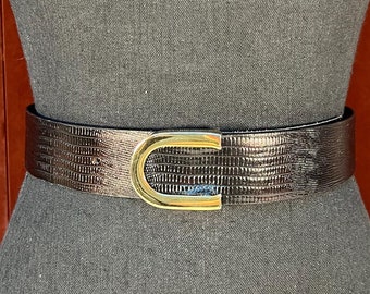 Vintage Black Lizard Grain Leather Belt: Gold Tone Buckle, Size Small