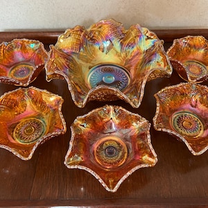 Vintage Set of Imperial Glass Marigold 8&quot; Carnival Glass Iridescent Serving Bowl with Matching Small Dessert Bowls, in Diamond Ring Pattern