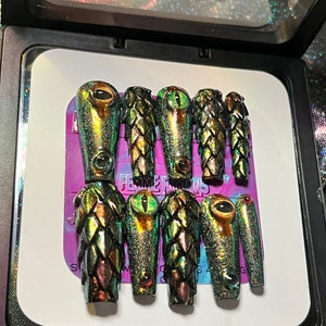 Medusa's Manicure Trendy 3D Nails 3D Snake Nails Goth Press on Nails Glue  on Nails Baddie Nails Femme Fatale Eyeball Nails -  Ireland