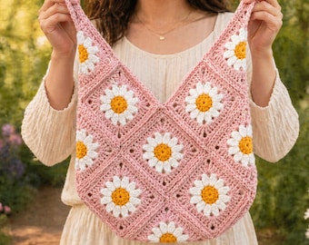 Crochet Daisy Bag Pattern | Granny Square Boho Tote (PDF Pattern)