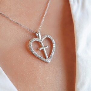 Silver 925 Heart and Cross Necklace, Cross Necklace, Religious Jewelry, Minimalist Pendant, Dainty Chain, Handcrafted Design