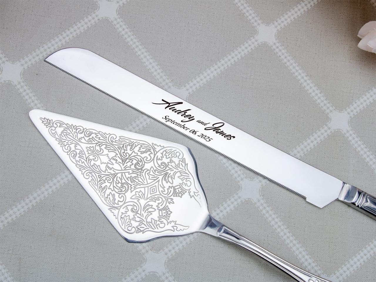 Wedding Cake Cutting Set, Customized Cake Cutting Set, Modern Engraved Cake Knife & Server Set Gold Cake Server, Engaged Couple Gift