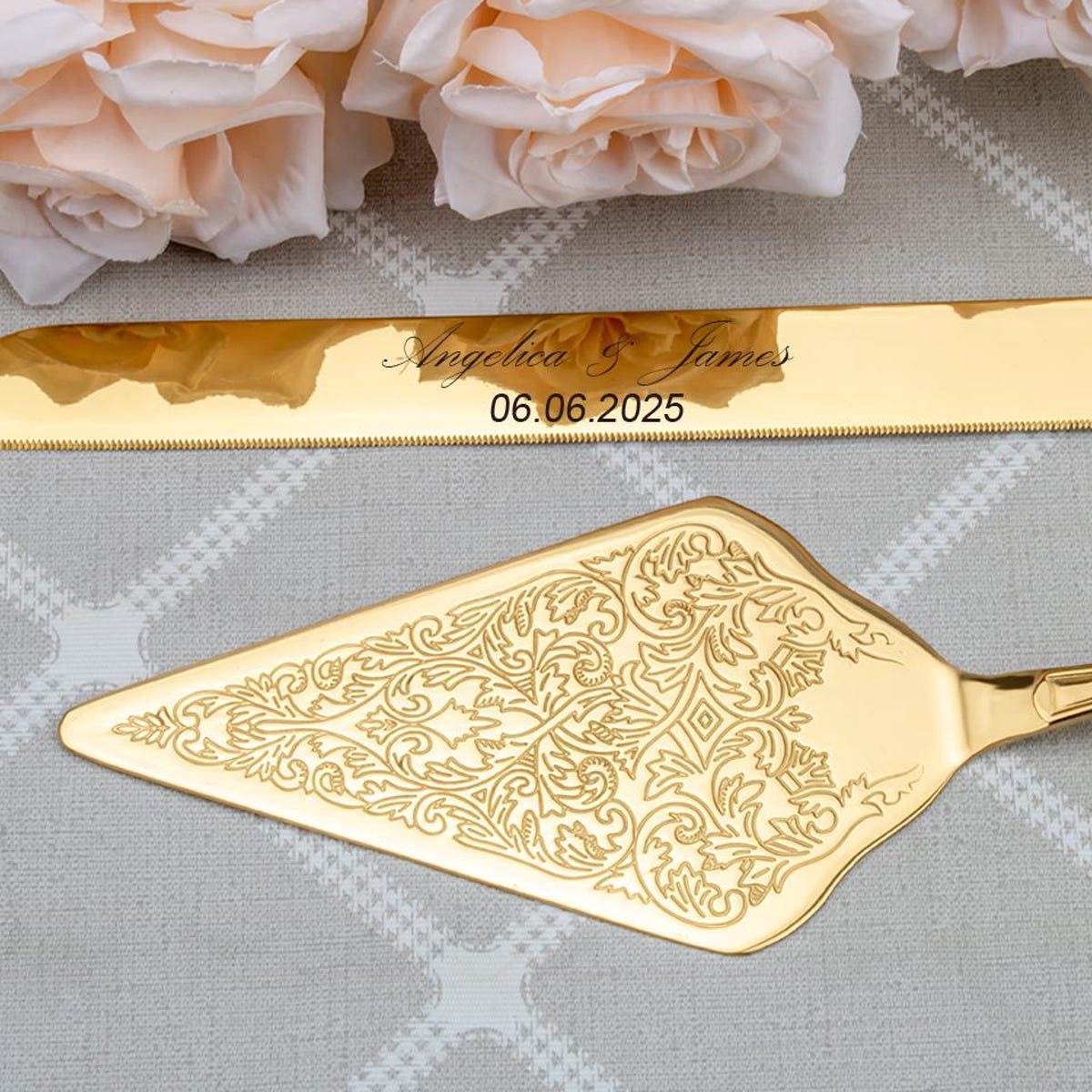 Custom Wedding Cake Cutting Set - Etsy