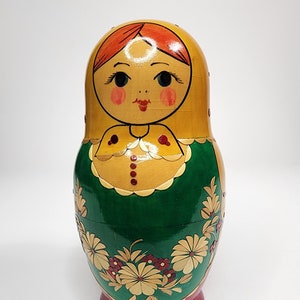 Sasha - 7" Russian Nesting Doll, 10pc.