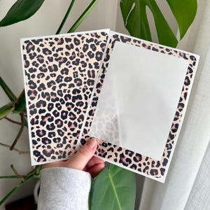 Funda para Kindle con estampado de guepardo / Calcomanía para Kindle con estampado animal / Accesorio para Kindle / Fundas para Kindle Paperwhite / Regalo para amantes de los libros / Funda para Kindle con estampado de leopardo