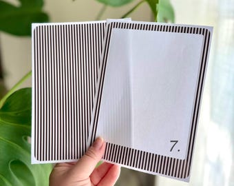 ニュートラルストライプ柄のKindleスキン｜ミニマルなデザインのKindleデカール｜Kindleアクセサリー｜Kindle Paperwhiteスキン｜Kindle好きのための読書好きへのギフト