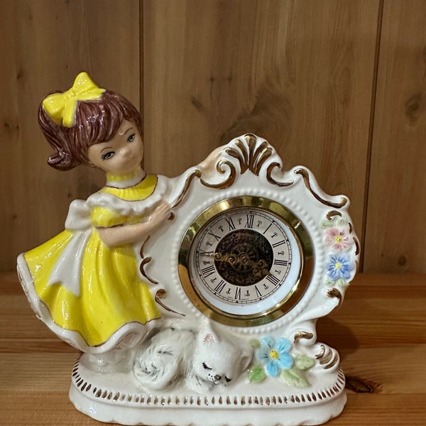 German Narco ceramic wind up clock