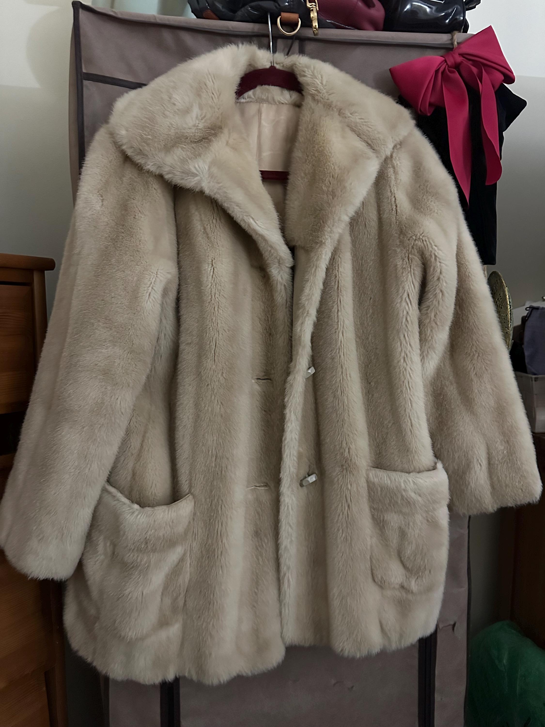 Russell Taylor Fur - Etsy