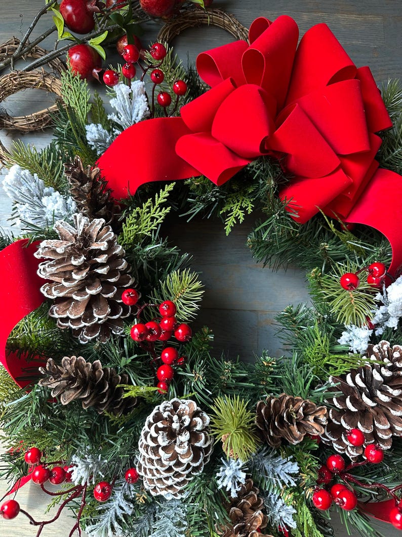 Christmas Wreath With Red Berries Mixed Greenery Pinecones Winter Large ...