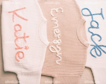 Personalisiertes Weihnachtsgeschenk für Ihr Baby | Personalisierter Babypullover für Ihre geliebte Nichte: Entzückender Name und Monogramm inklusive