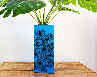 Wooden pot cover POETIK collection blue and black hand painted