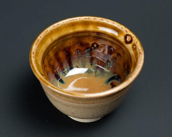 コザ焼 沖縄やちむん 赤花文茶葉壺 胡差焼赤絵花文茶壺 - Etsy 日本