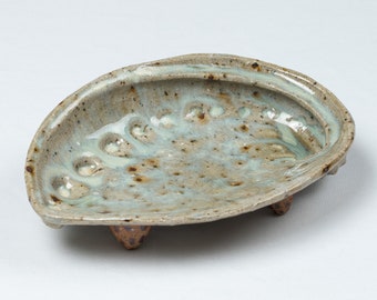 Madara-Karatsu Abalone-form Dish 斑唐津鮑型小皿