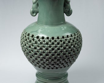 美品！！韓国 高麗青磁 海光窯 雲飛鶴紋象嵌網目透彫耳付大花瓶 il_340x270.5787133359_emm3.jpg