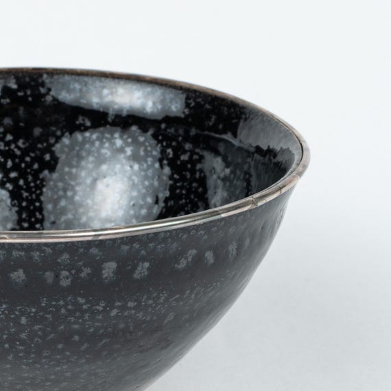 Kyo-yaki Yuteki Oil-spot Tenmoku Chawan With Silver Fukurin Lip 油
