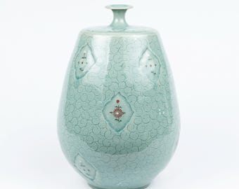 韓国青磁象嵌鶴雲文ペア湯呑 高麗青磁雲鶴文夫婦湯呑み - Etsy 日本