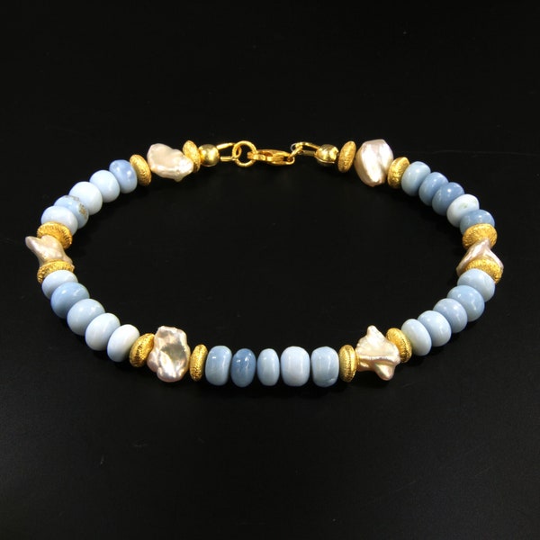 Armband mit Blauer Brasilianischer Opale und Weiße Keshi Perlen, Brautschmuck, Geschenk für die Ehefrau, Versandfertige Geschenke Unter 100